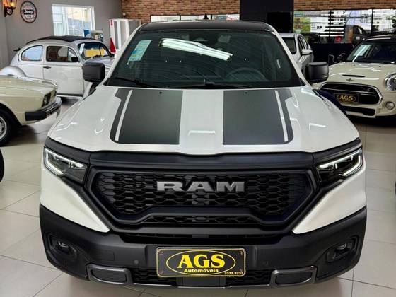 RAM RAMPAGE 2.0 TURBO DIESEL REBEL 4X4 AUTOMÁTICO